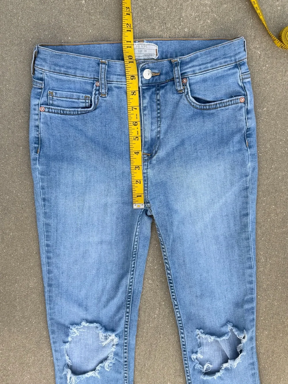 Free People Light Blue Wash Distressed High Rise Skinny Jeans 28 Coastal Boho